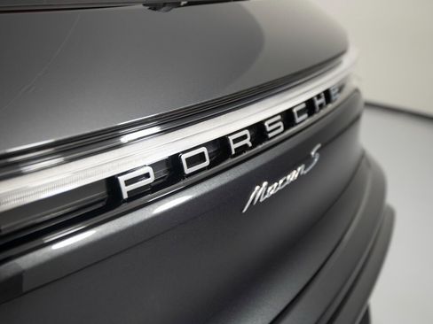 New 2026 Porsche Macan S image 39
