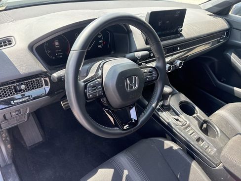 Used 2025 Honda Civic Sport image 4