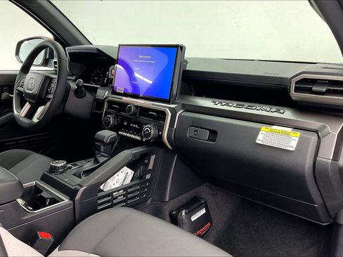 New 2025 Toyota Tacoma TRD Off-Road image 6