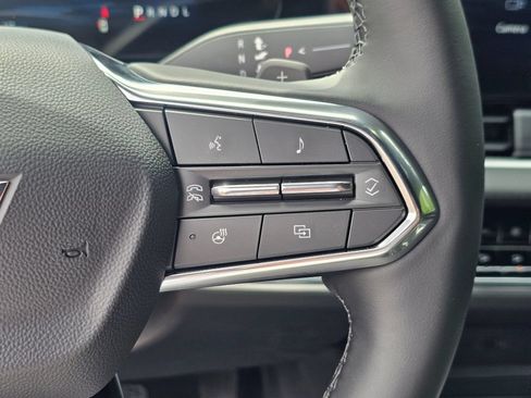 New 2026 Chevrolet Equinox LT w/ Convenience Package II AWD/4WD image 25