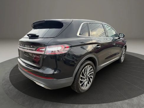 Used 2019 Lincoln Nautilus Reserve image 5