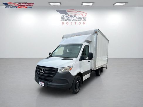 Used 2024 Mercedes-Benz Sprinter 3500 image 1