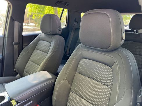 Used 2025 Chevrolet Equinox LT image 33