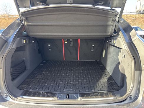 Used 2026 Jaguar F-PACE R-Dynamic S image 24