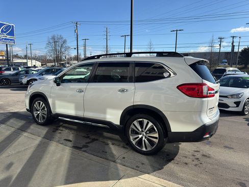 Used 2019 Subaru Ascent Touring image 5