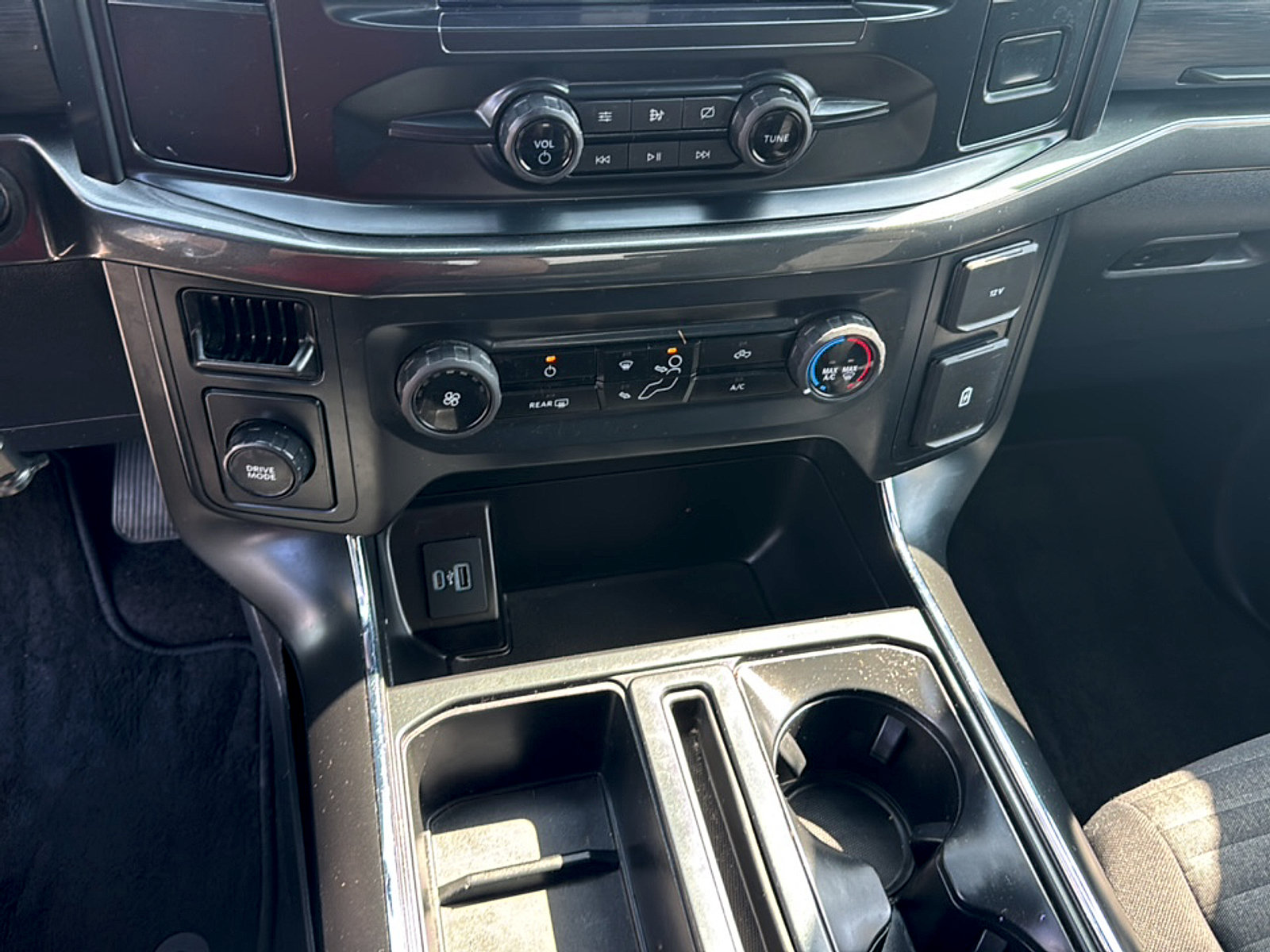 Used 2021 Ford F150 XL w/ STX Appearance Package RWD image 18