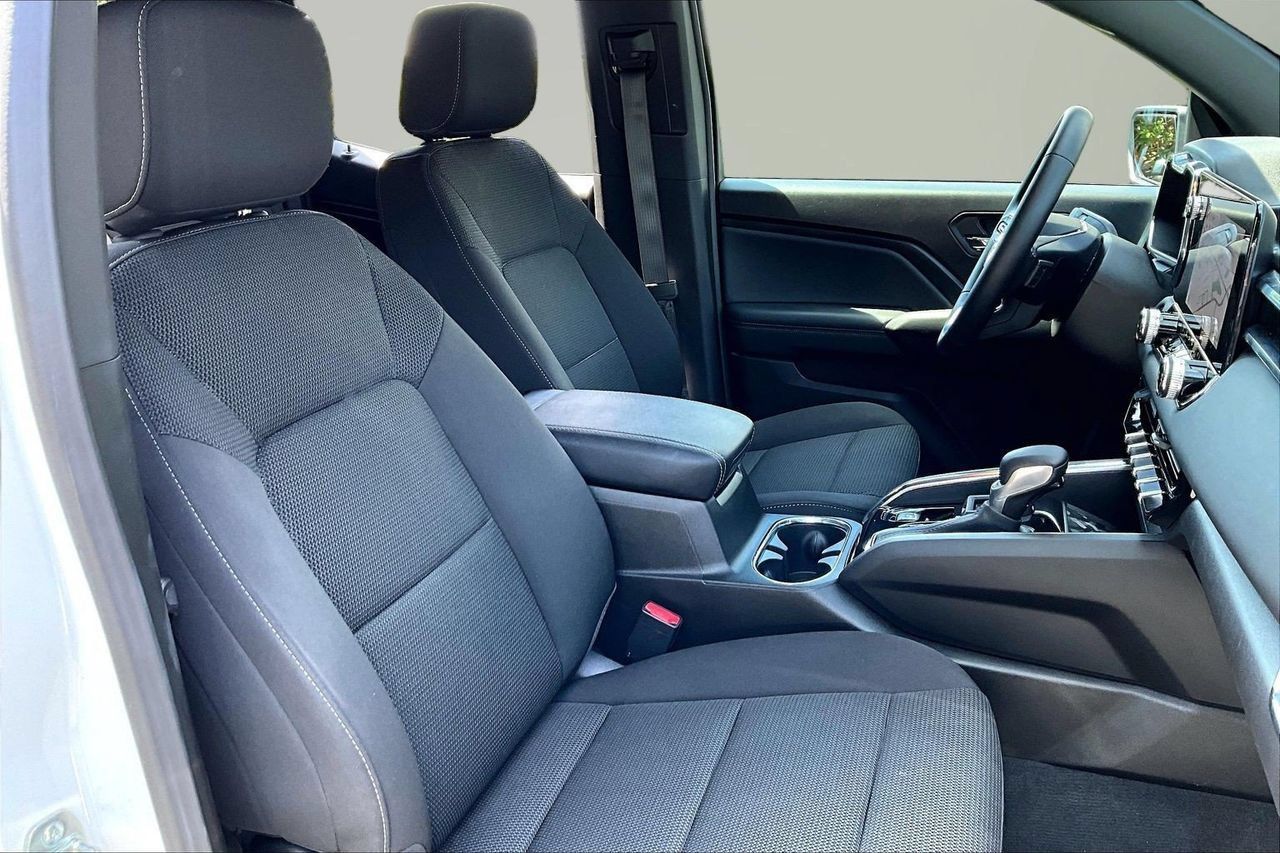 Used 2025 GMC Canyon Elevation w/ Convenience Package RWD image 22