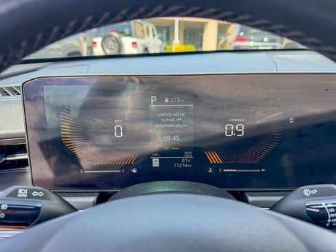 Used 2025 Kia K5 GT-Line w/ GT-Line Premium Package image 15