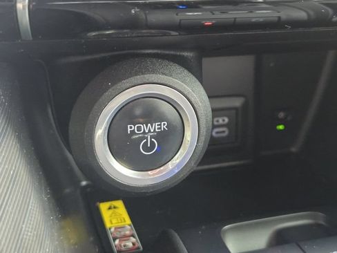 Used 2023 Toyota Venza Limited AWD/4WD image 21
