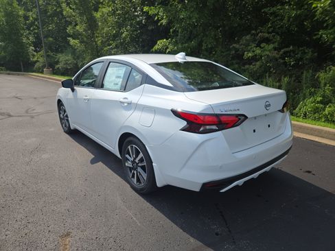New 2025 Nissan Versa SV w/ Trunk Package image 6