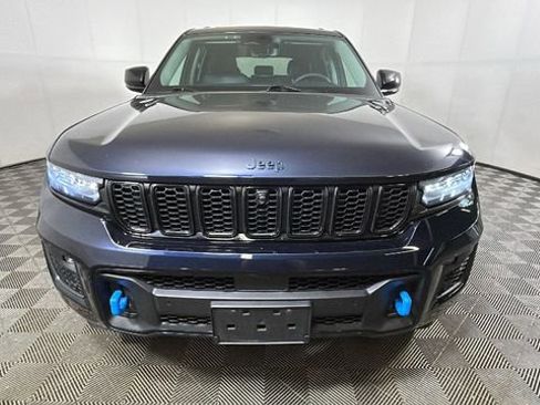 Used 2023 Jeep Grand Cherokee 30th Anniversary AWD/4WD image 8
