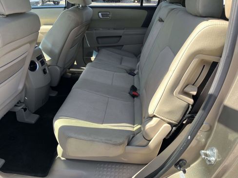 Used 2011 Honda Pilot EX image 9