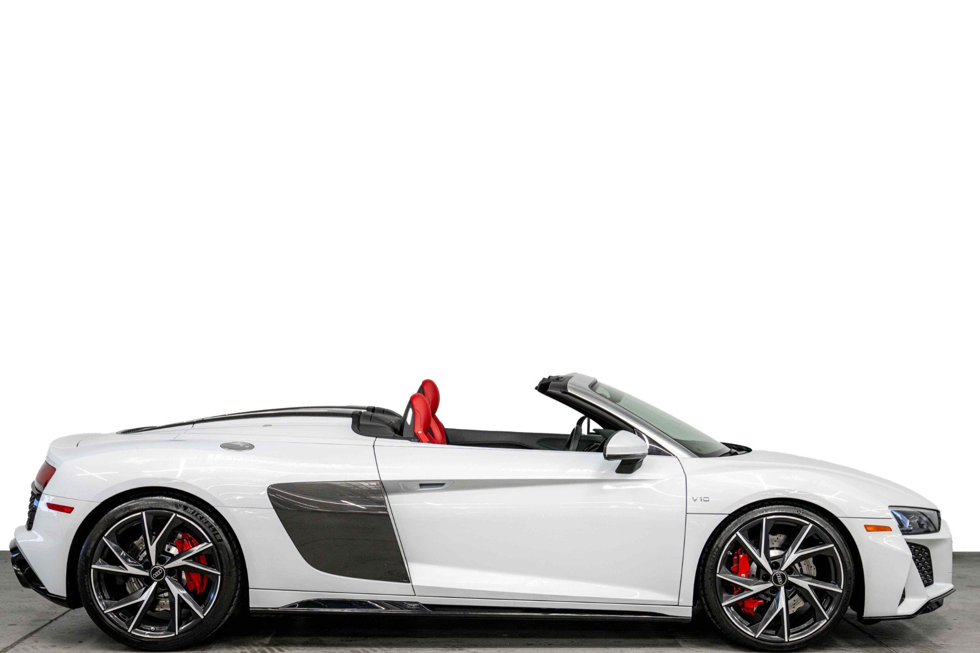 Used 2023 Audi R8 V10 performance RWD image 2