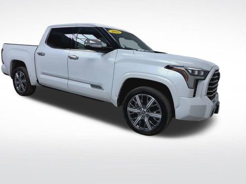 Used 2023 Toyota Tundra Capstone AWD/4WD image 16