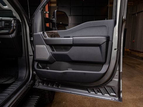 Used 2024 Ford F250 Lariat w/ Lariat Ultimate Package image 37