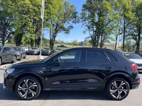 Used 2023 Audi Q3 2.0T Premium Plus w/ Premium Plus Package image 4