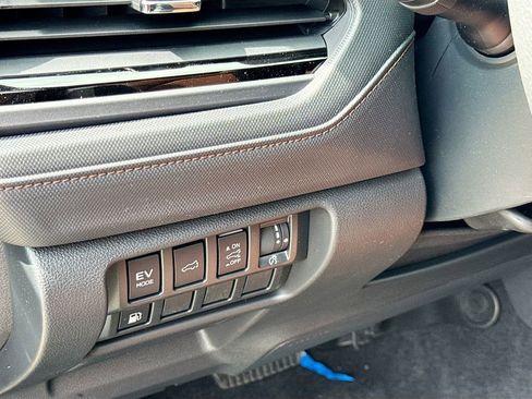 New 2026 Subaru Forester Touring AWD/4WD image 10