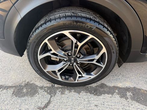 Used 2022 Kia Sportage SX image 11