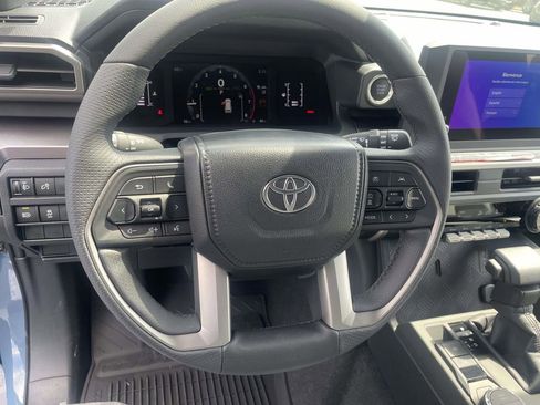 New 2026 Toyota 4Runner SR5 RWD image 15