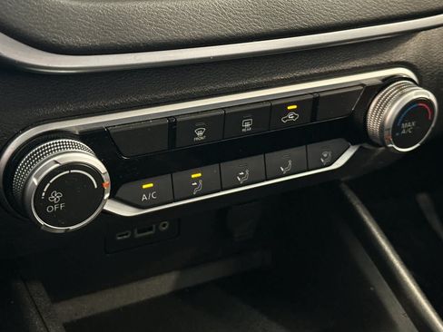 Used 2022 Nissan Altima 2.5 SV FWD image 20