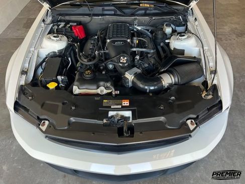 Used 2012 Ford Mustang GT Premium w/ Brembo Brake Pkg RWD image 17