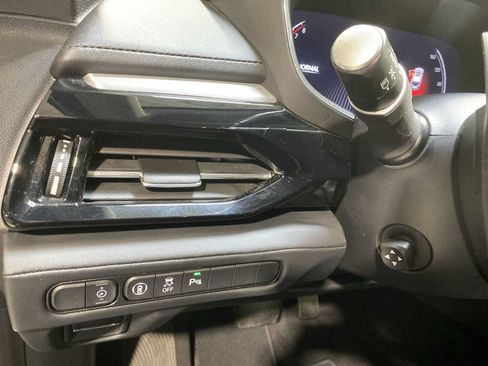 Used 2023 Acura MDX SH-AWD w/ Technology Package image 24