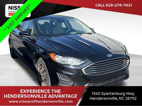 Used 2019 Ford Fusion S FWD image 1
