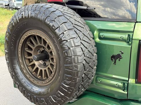 Used 2023 Ford Bronco Wildtrak AWD/4WD image 15