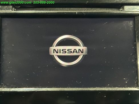 Used 2019 Nissan Rogue SV AWD/4WD image 27