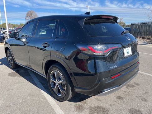 Certified 2025 Honda HR-V EX-L image 6
