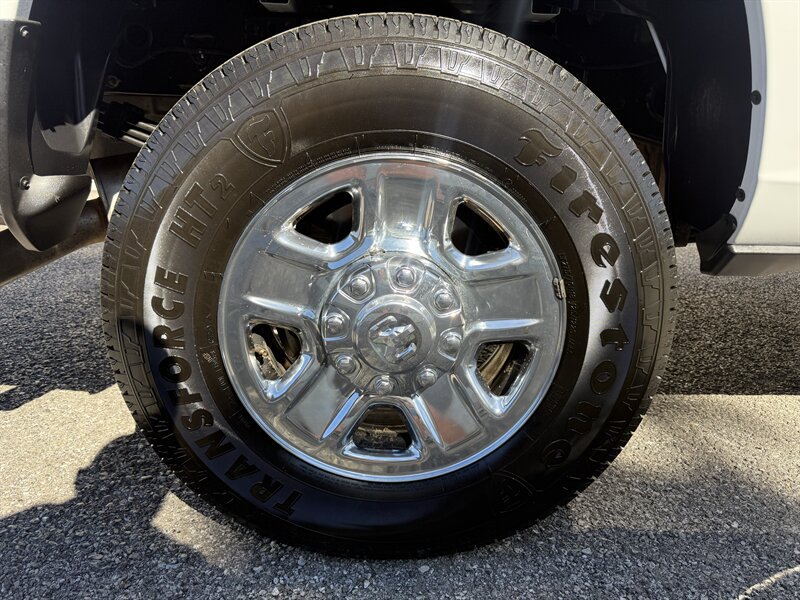 Used 2022 RAM 3500 Tradesman AWD/4WD image 27