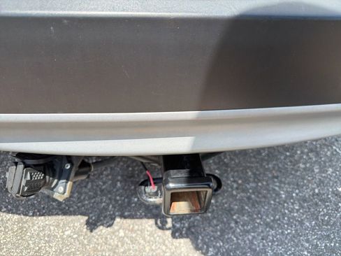Used 2018 Honda CR-V Touring image 9