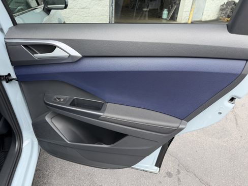 New 2026 Volkswagen Taos SEL AWD/4WD image 30