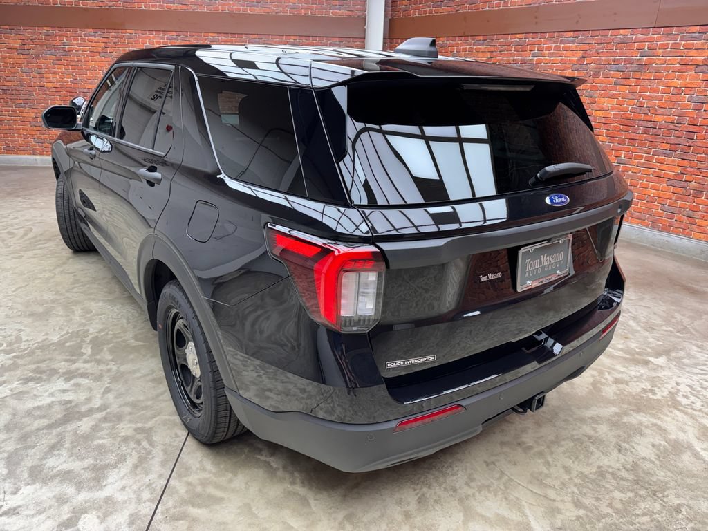 New 2026 Ford Explorer 4WD Police Interceptor image 2