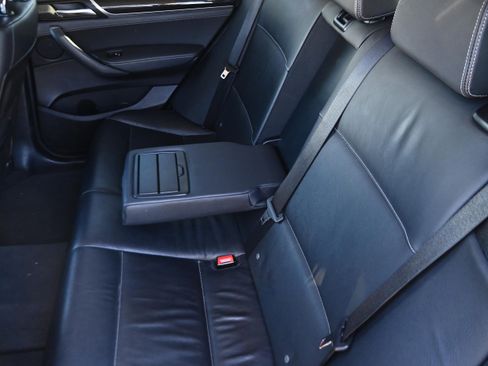 Used 2017 BMW X3 sDrive28i image 9