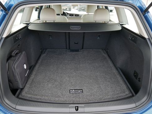 Used 2017 Volkswagen Golf Alltrack SE image 18