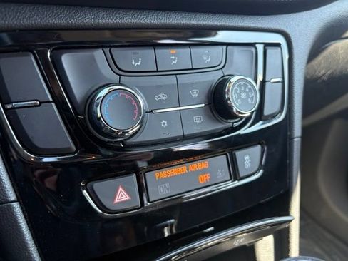 Used 2022 Buick Encore Preferred w/ Safety Package AWD/4WD image 26