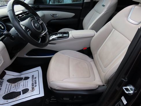 Used 2023 Hyundai Tucson Limited image 40