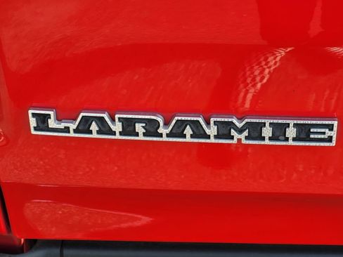 Used 2022 RAM 1500 Laramie AWD/4WD image 13