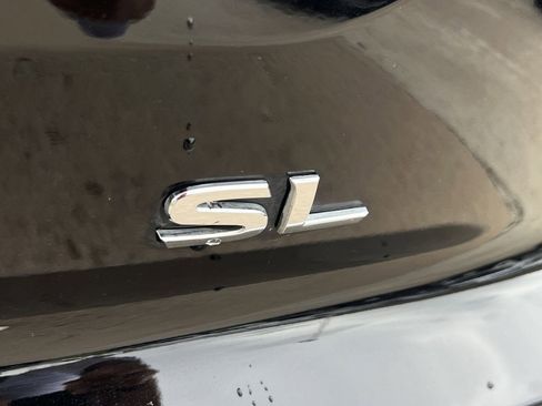 Certified 2024 Nissan Pathfinder SL FWD image 6