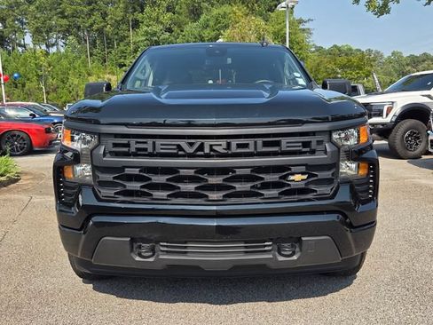 Used 2022 Chevrolet Silverado 1500 Custom AWD/4WD image 2