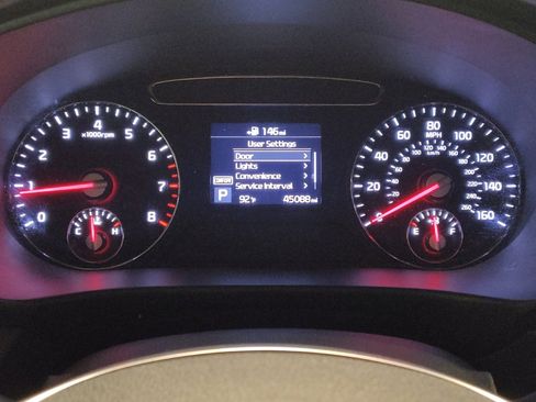 Used 2019 Kia Sorento L FWD image 23