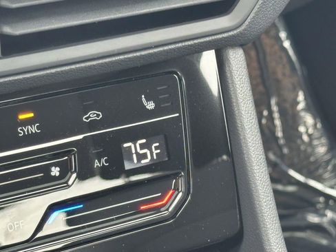 New 2026 Volkswagen Jetta SE image 22