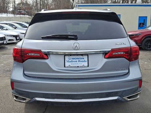 Used 2018 Acura MDX SH-AWD image 8