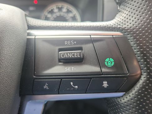 Used 2024 Mitsubishi Outlander SE image 24