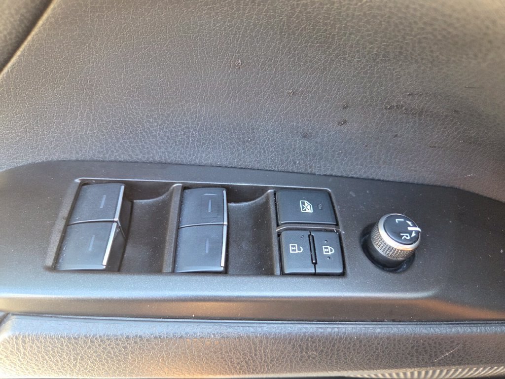 Used 2024 Toyota Camry XSE FWD image 20