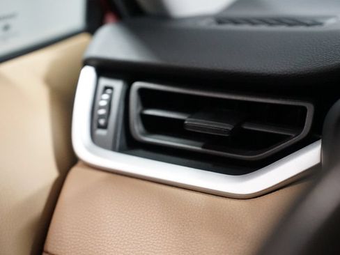 Certified 2021 Toyota RAV4 LE FWD image 23