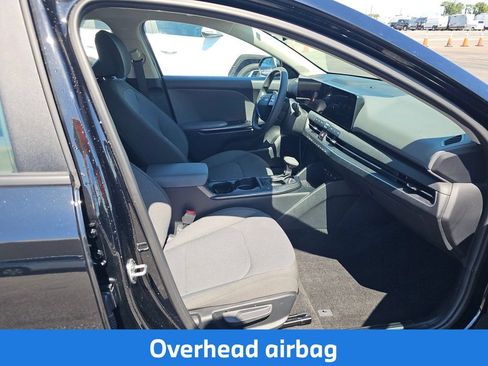 Used 2025 Kia K4 FWD image 14
