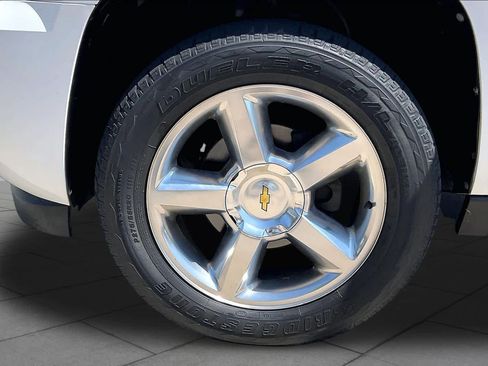 Used 2012 Chevrolet Avalanche LTZ RWD image 10