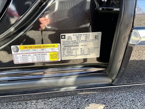 Used 2017 Buick Enclave Premium image 36